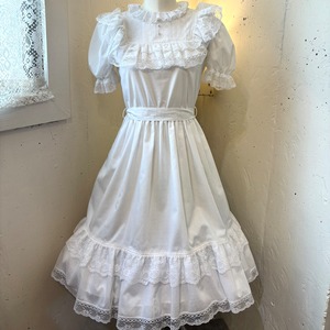 80's white lace& frill dress
