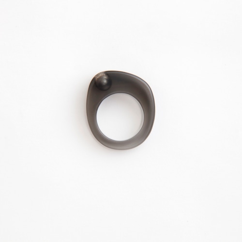JUTIQU／Essence Ring 3_1 pearl organic ring_Black