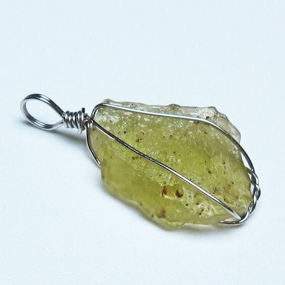 リビアングラス ペンダント 一点物 メール便可 112-13620