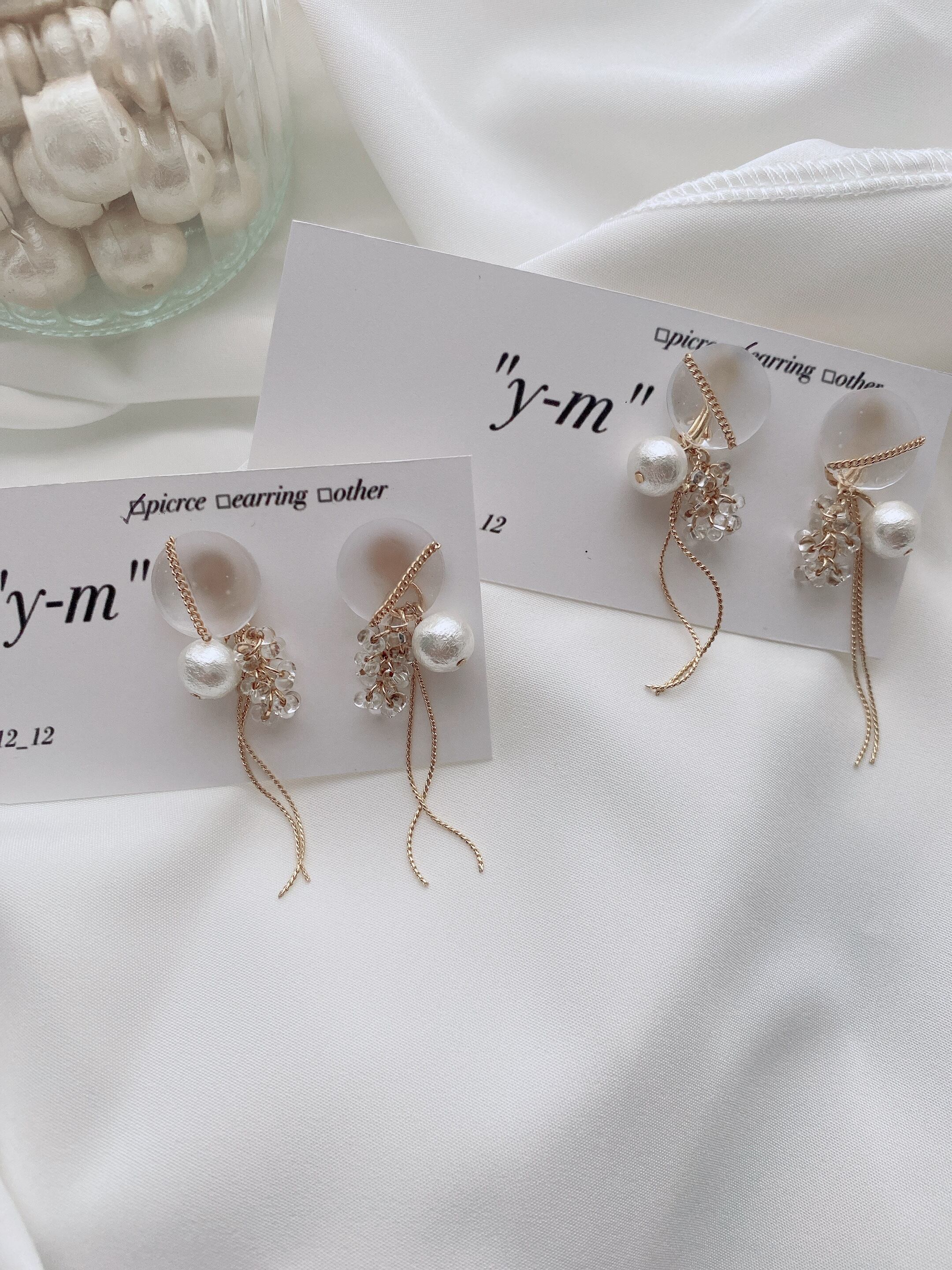 マットなクリアを楽しむアクセサリー/y-m-上品なハンドメイドピアス