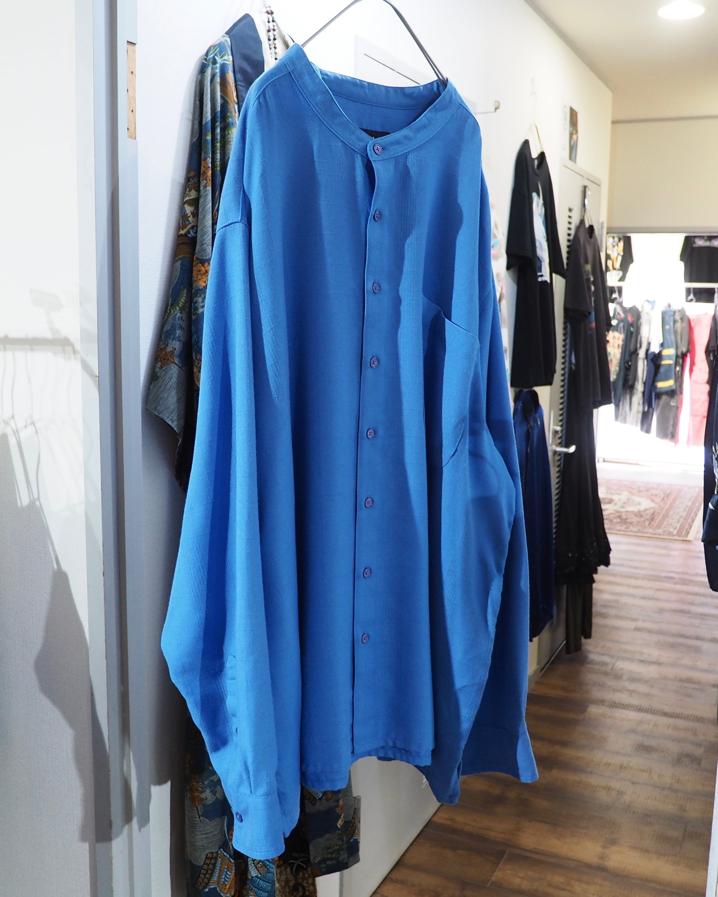 1990s " John Blair " Beautiful Light Blue color vintage Over silhouette No collar shirt
