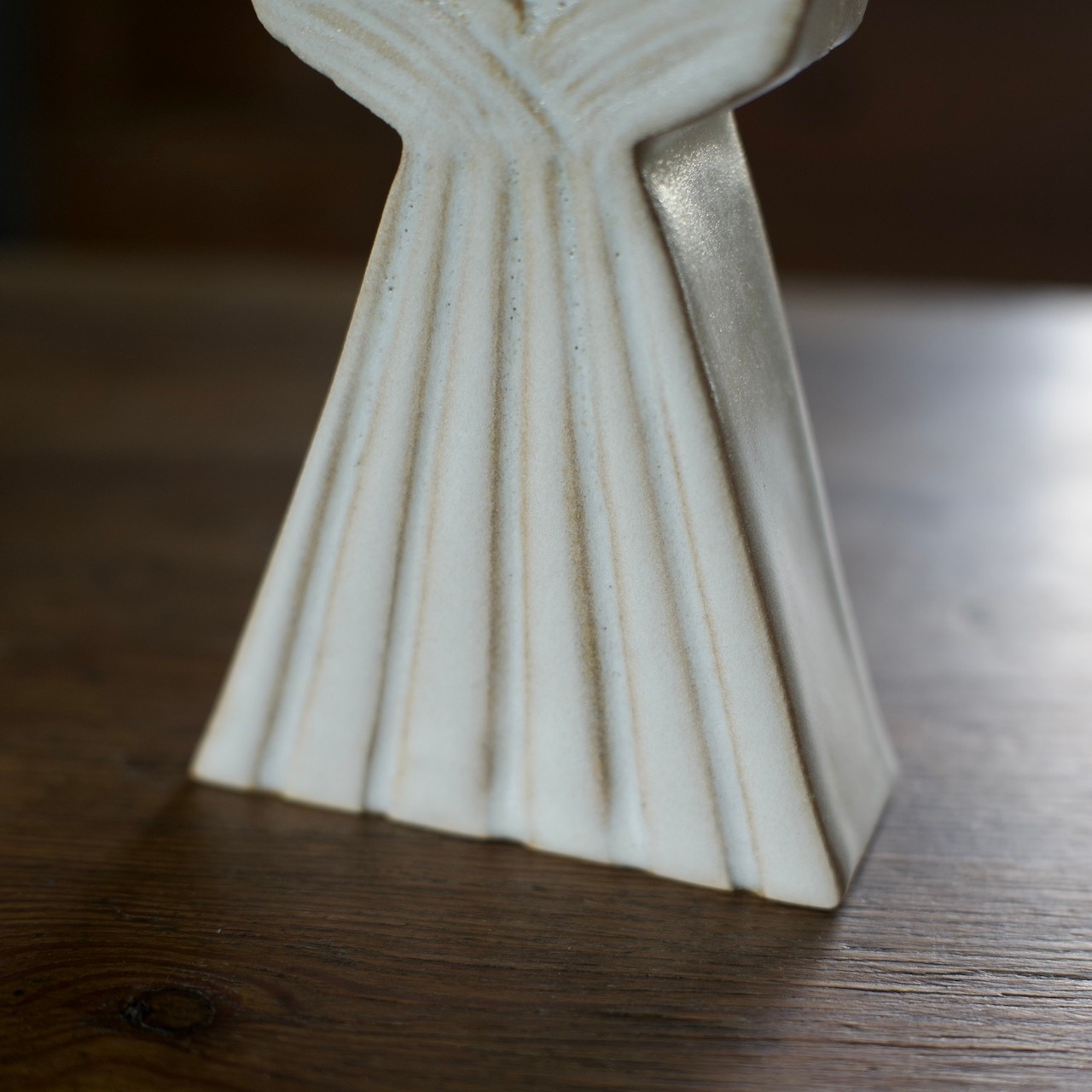 OluNoA / フラワーベース〈 花瓶・花器・一輪挿し・陶器・インテリア・置物 〉