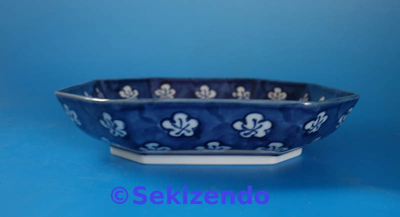 有田焼 古伊万里様式 源右衛門窯 染付 古染風梅紋 方皿 角皿 18cm