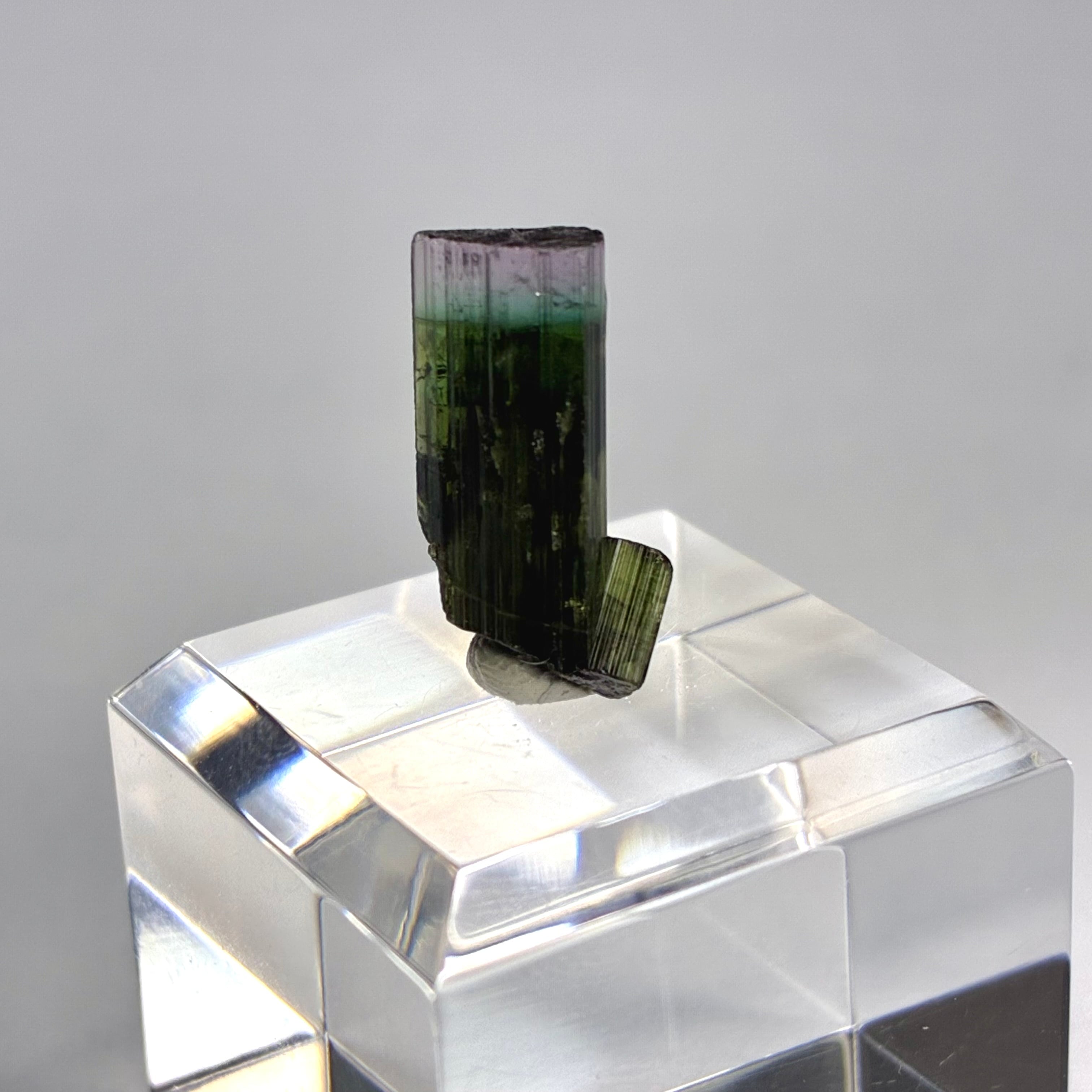 トルマリン | World Minerals 世界中の鉱物原石の販売店