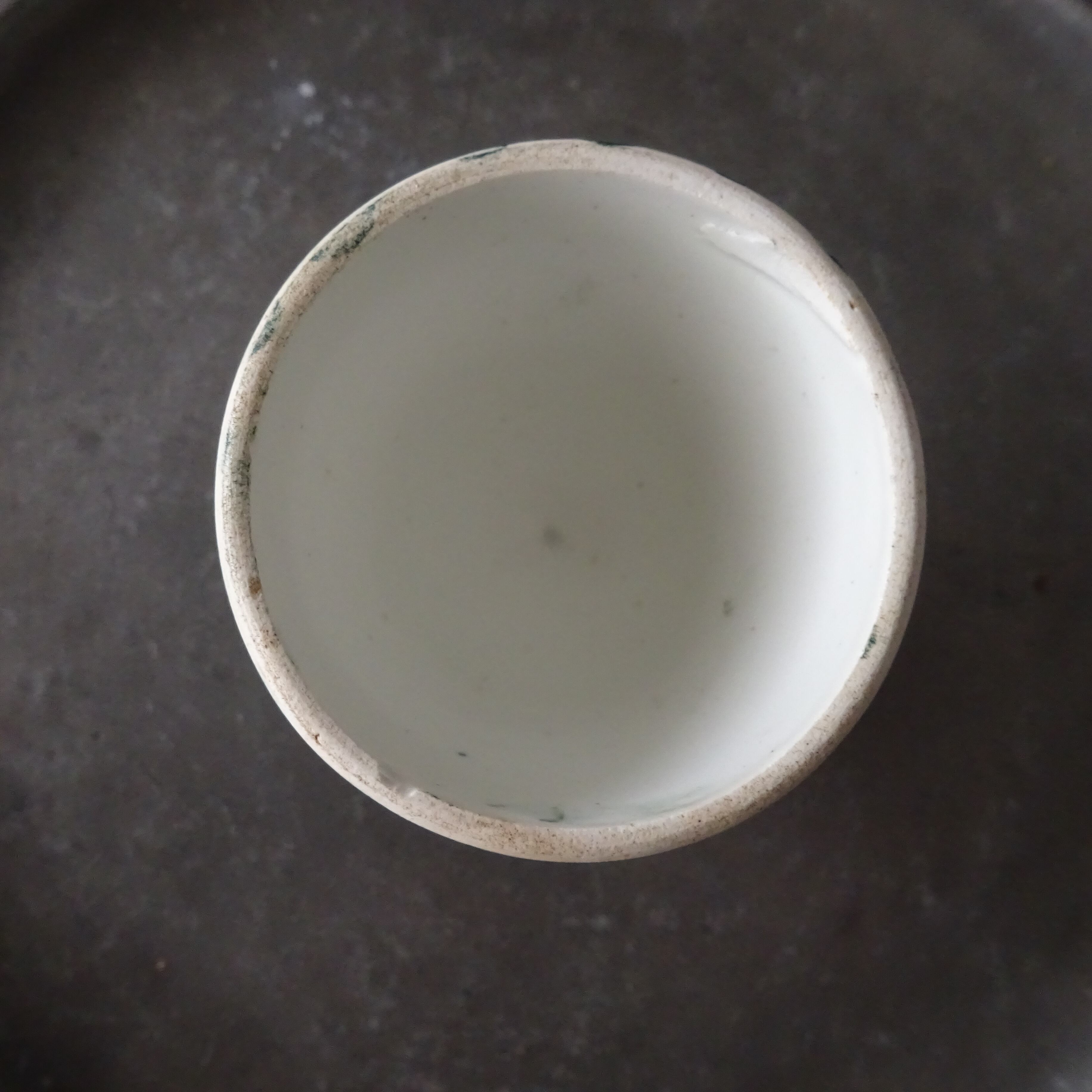 【 Nouveauté 】☆ Coquetier ancien décor《Fleurs et Rocaille》peint à la main 2個セット