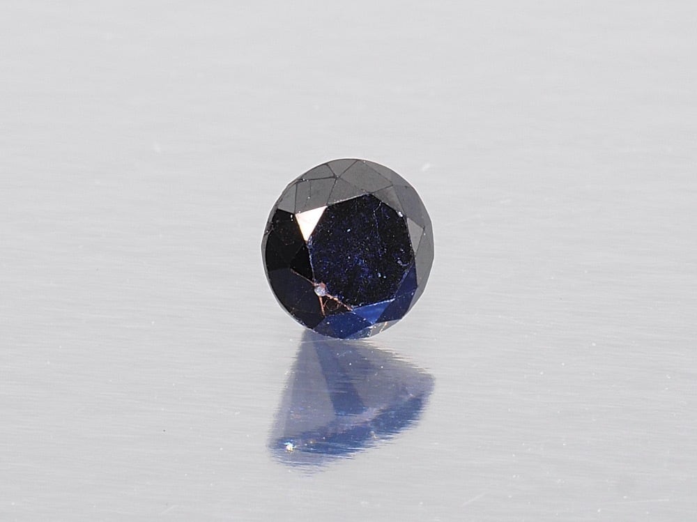 ブラックダイヤモンド 0.06ct ラウンド | One Loose ブラックダイヤモンド 0.06ct ラウンド | One Loose