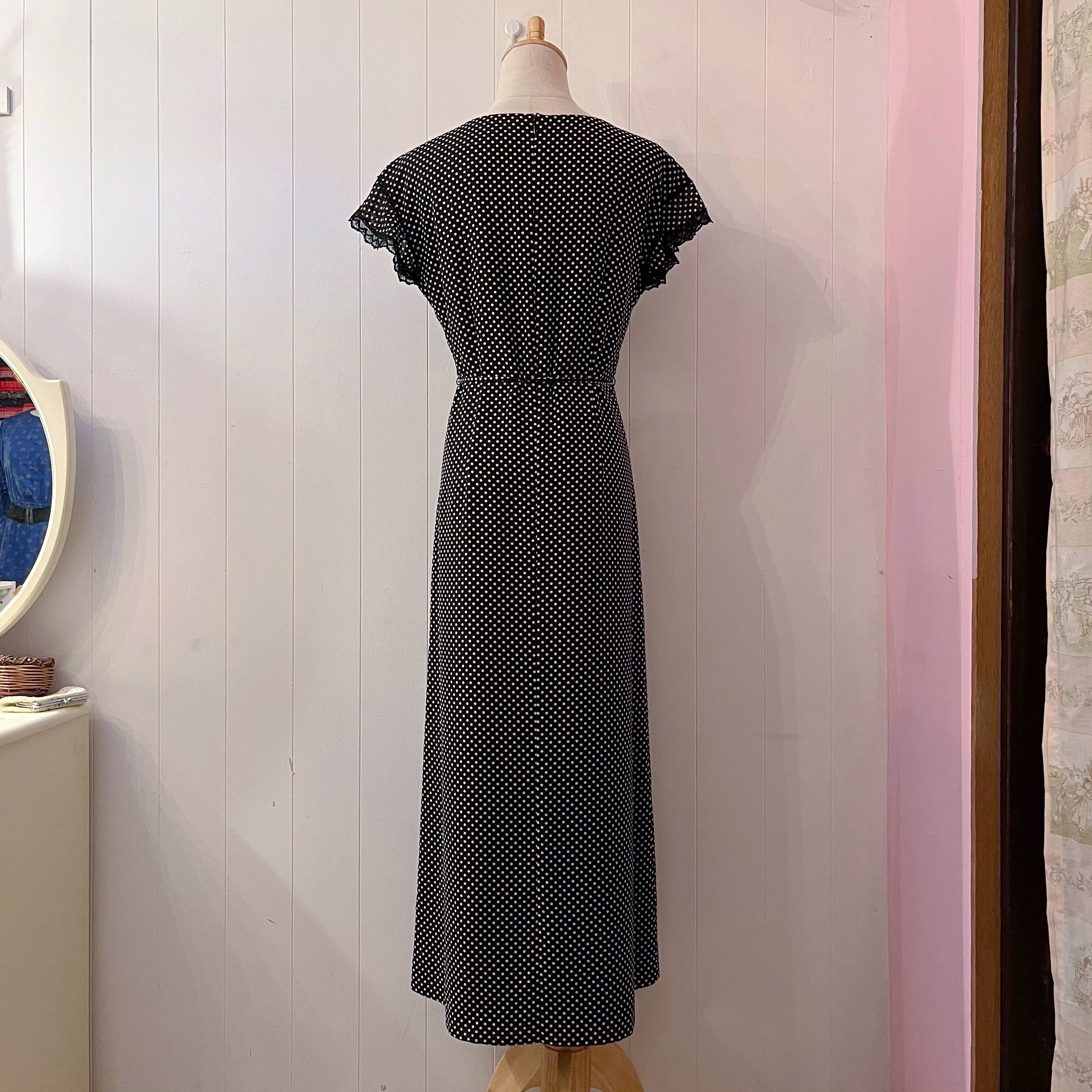 KETTY / dot lace sleeve less one-piece