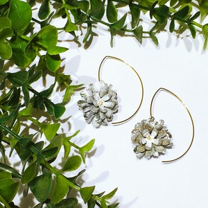 【アウトレット】３Dレザーフラワー スターフラワー (ピン付タイプ)6個入(シルバー)