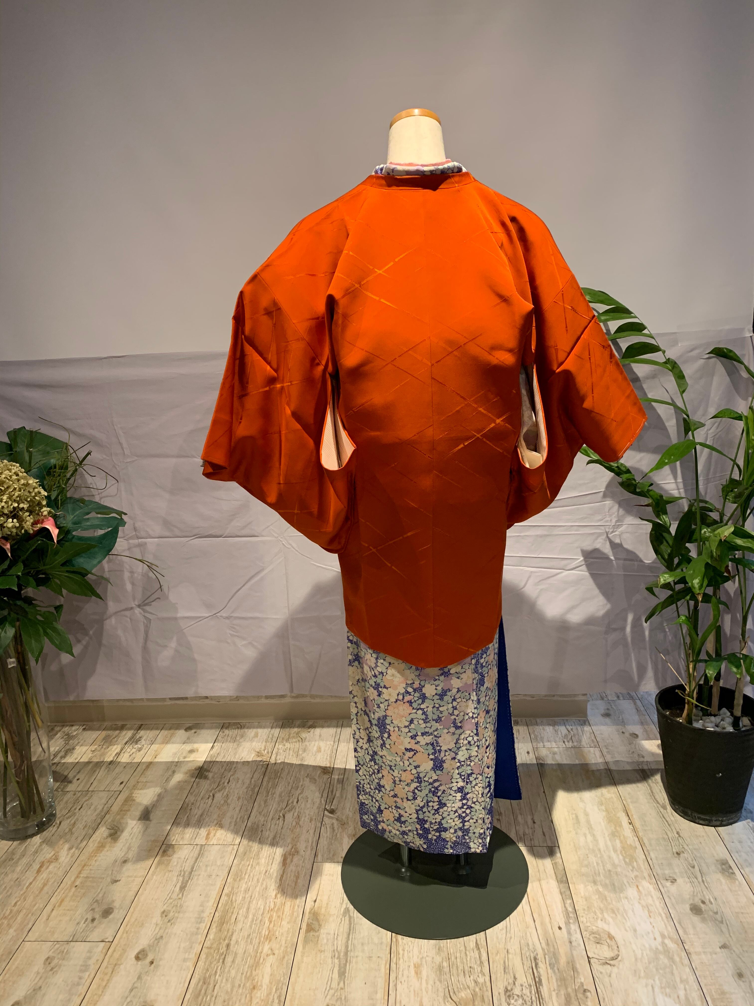 平和屋着物＃道行コート　唐草地紋　濃色　正絹　逸品　CABD1384in 楽天市場】平和屋着物□道行コート 草花文 黒地 ロング丈 正絹 逸品