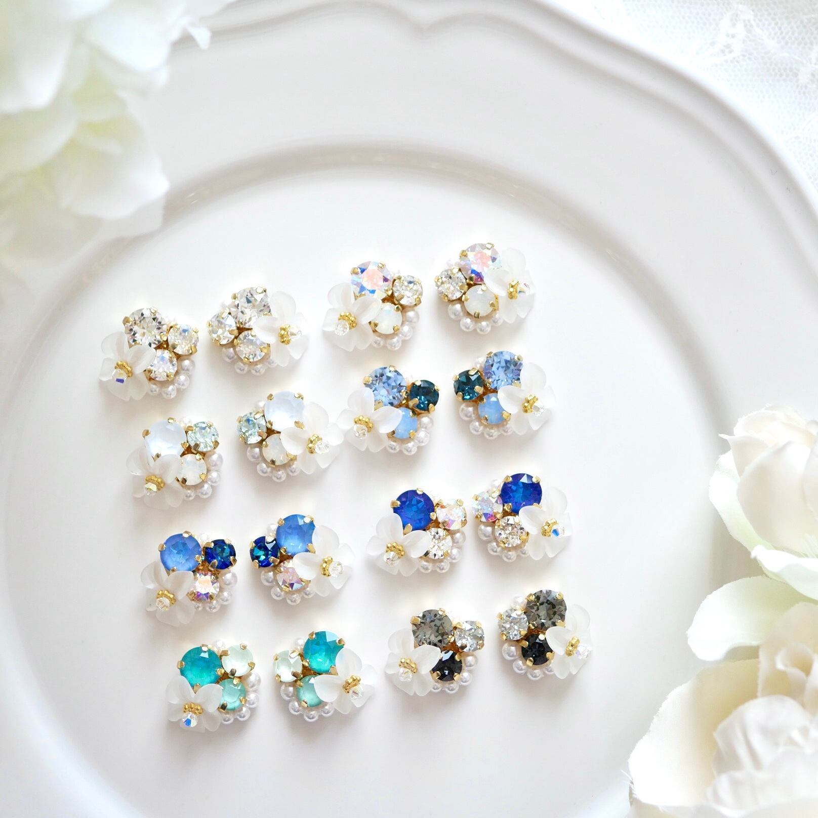 740 Cold Color ブルームカラースワロビジューピアス イヤリング Amooo