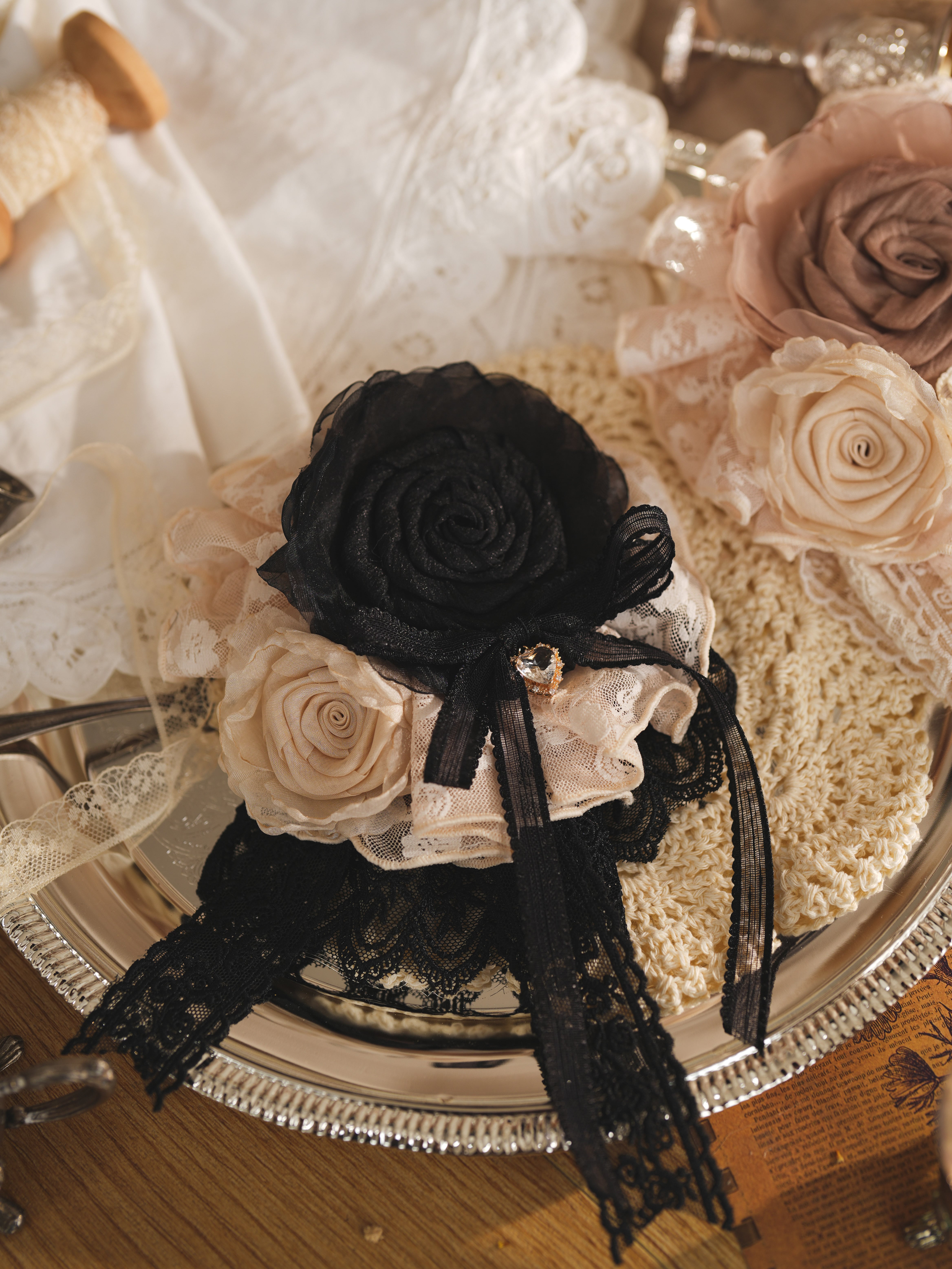 小夜啼鳥と薔薇 リボンローズクリップ | HoshibakoWorks