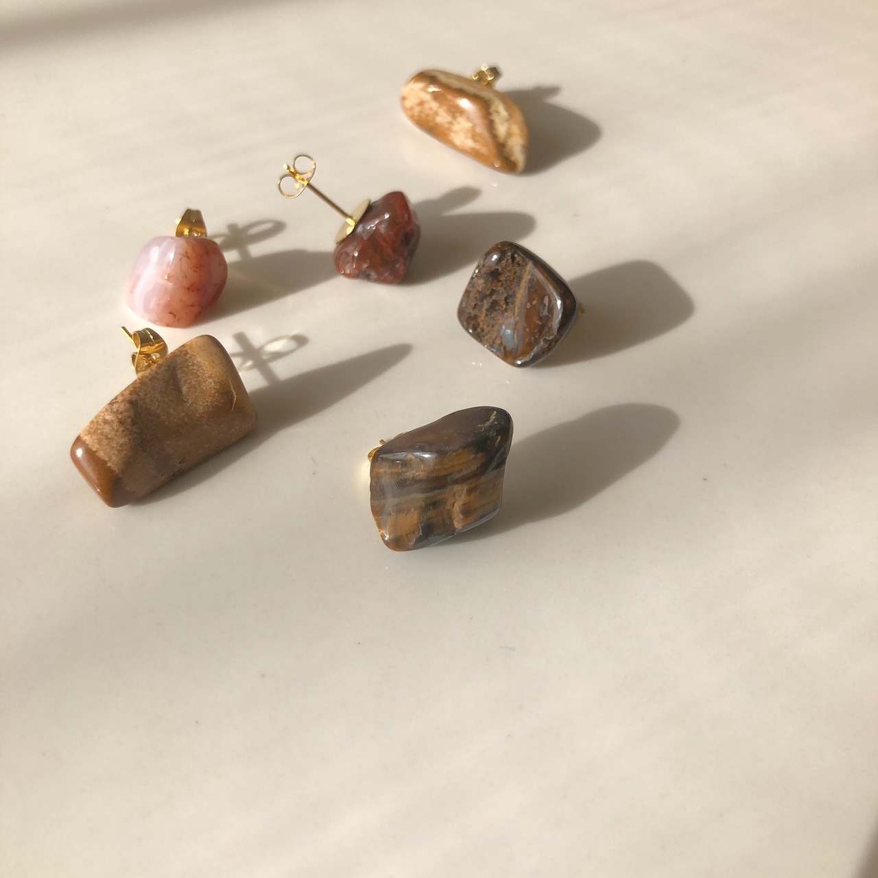 天然石 一粒ピアス