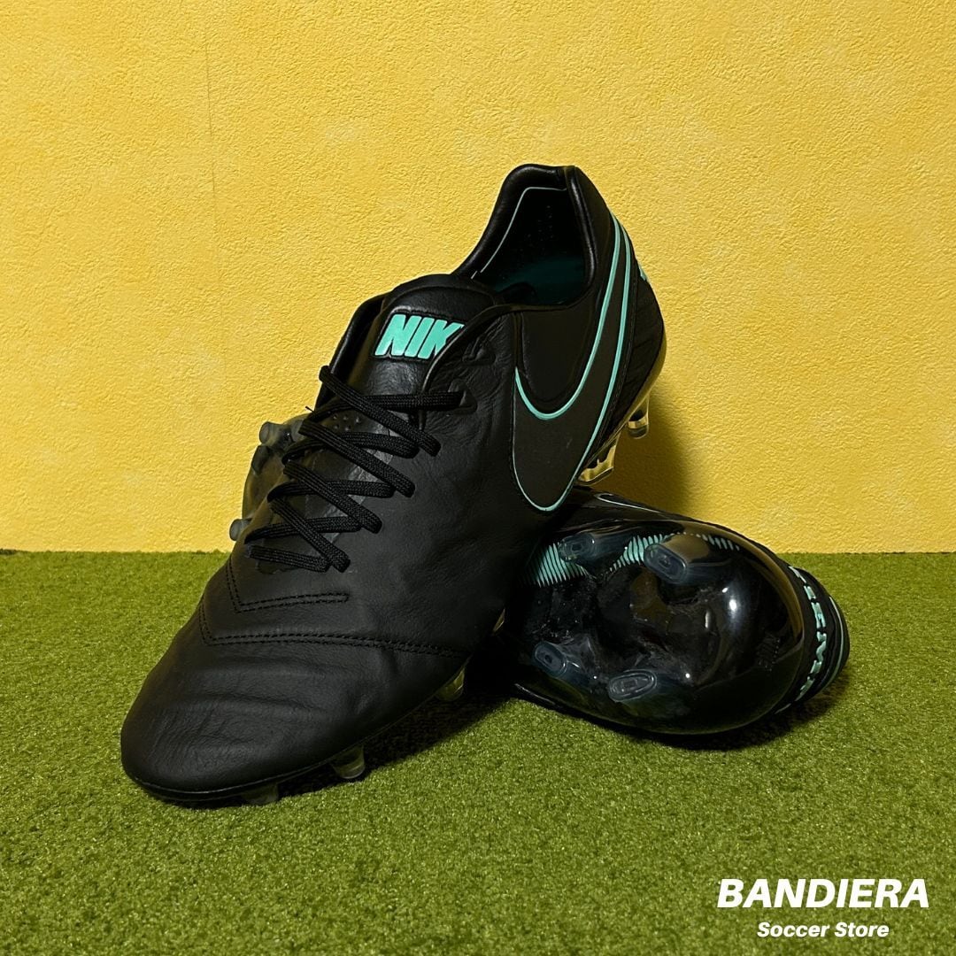 NIKE ナイキ サッカースパイク ティエンポ レジェンド 7 プロ HG