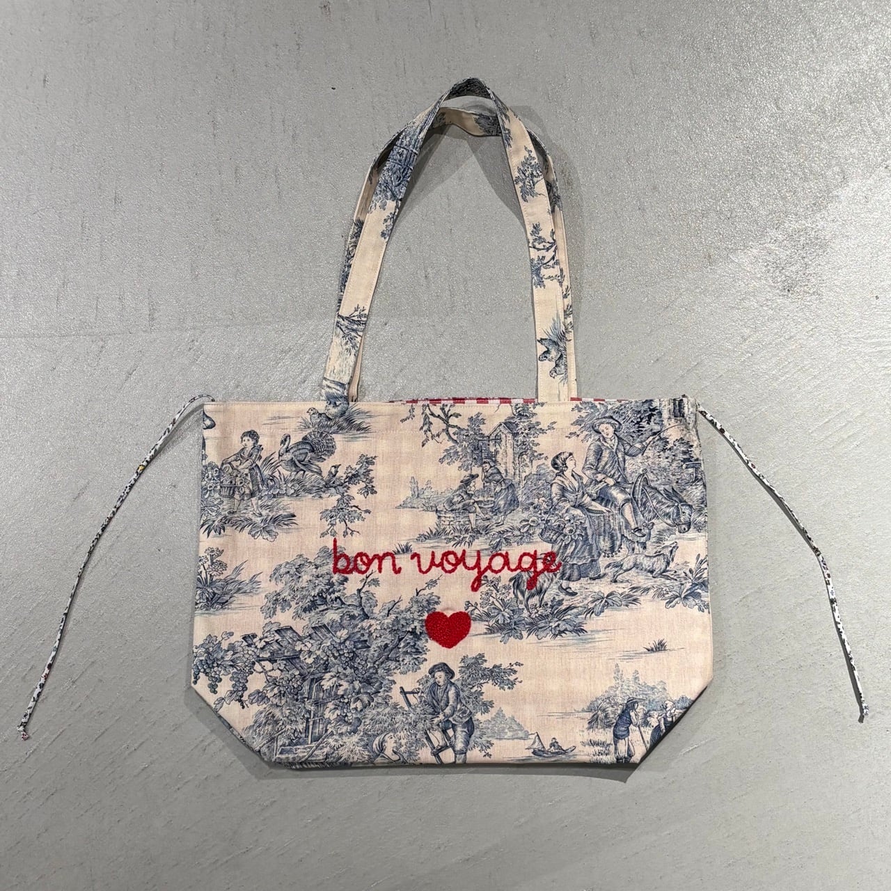 Toile de Jouy TOTE BAG BLUE/bon voyage