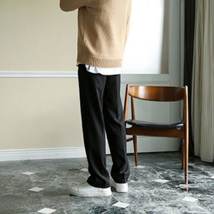 ストレッチストレートパンツ　MT0080396