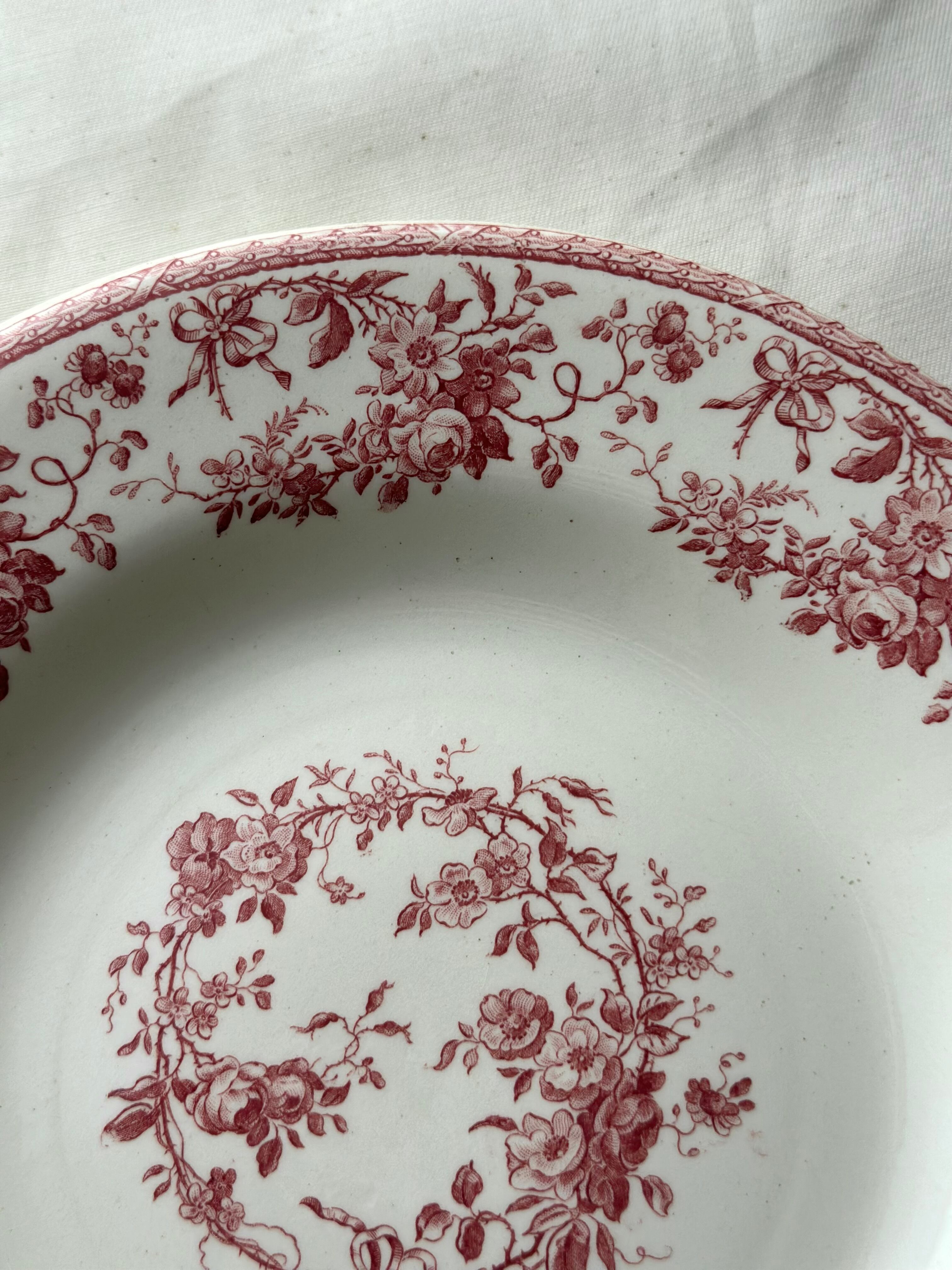 Gien ジアン / ”BOUQUETS DE ROSES“ pink 薔薇のブーケの平皿