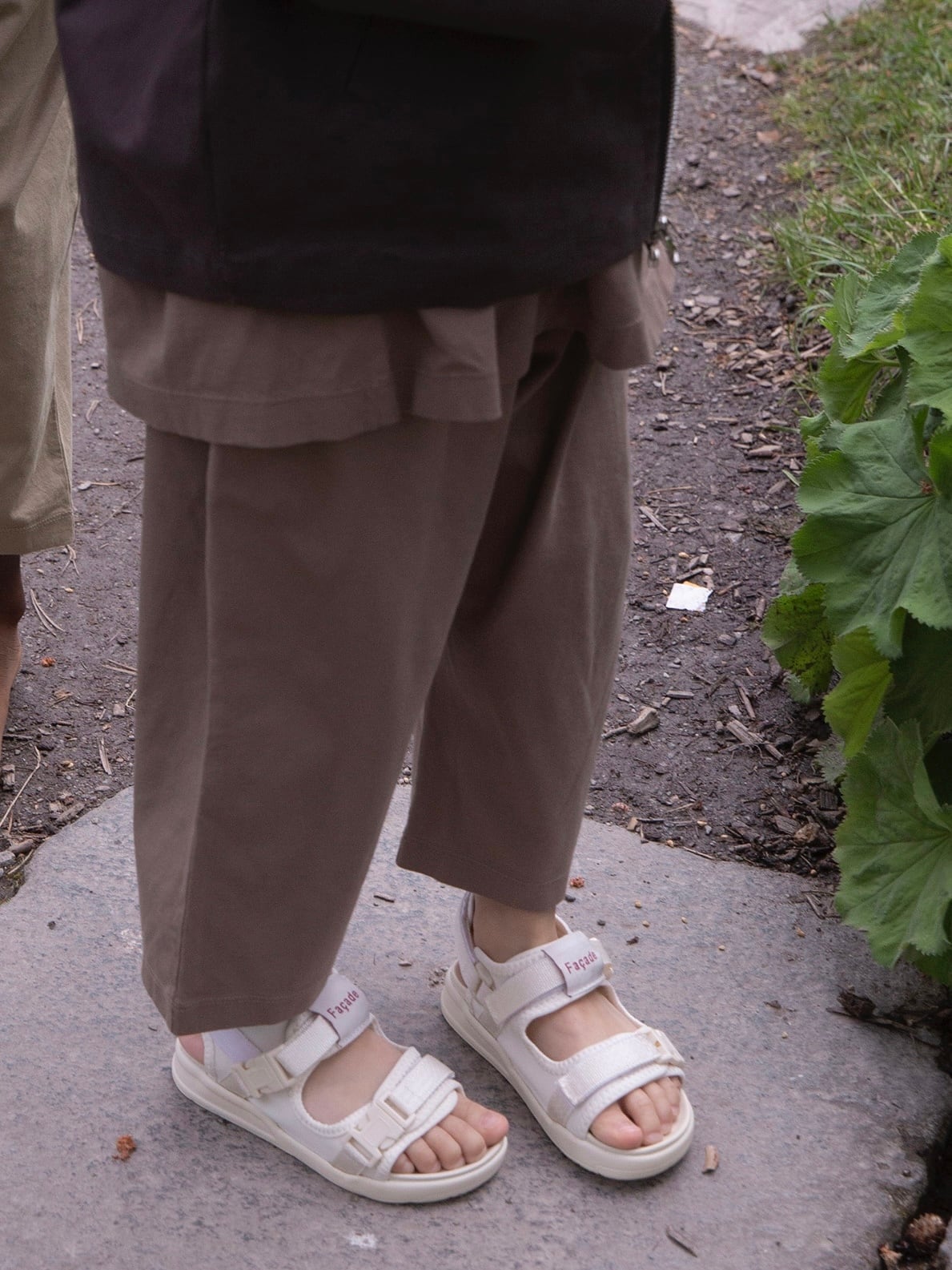 【即納/送料無料】façade / Beeju / Cream CRM