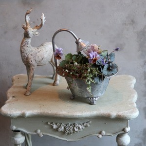 冬から春に楽しむ寄せ植え　和モダンビオラとシックなハボタンとバスタブの寄せ植え　届いてすぐ玄関に飾れる 　プレゼントにもオススメ　