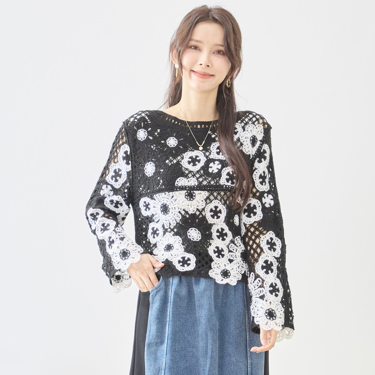 【SALE 5%OFF 4/5 10:00まで】TRUBE バイカラーモチーフレースプルオーバー【M~L】ブラック