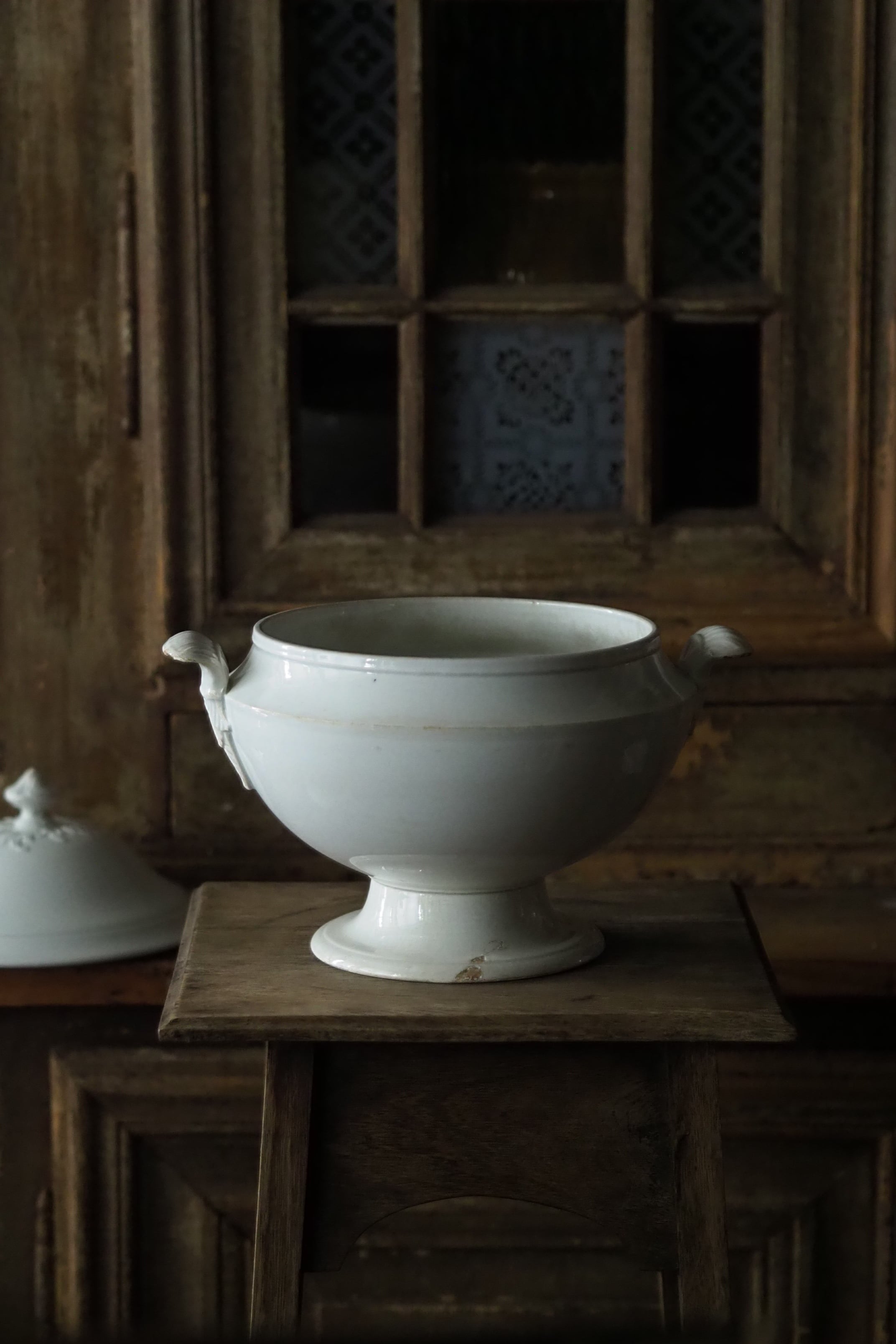 ルネヴィル陶器製スープ皿（デイジー装飾）、1900年頃 ルネヴィル陶器製スープ皿（デイジー装飾）、1900年頃 アンティークの