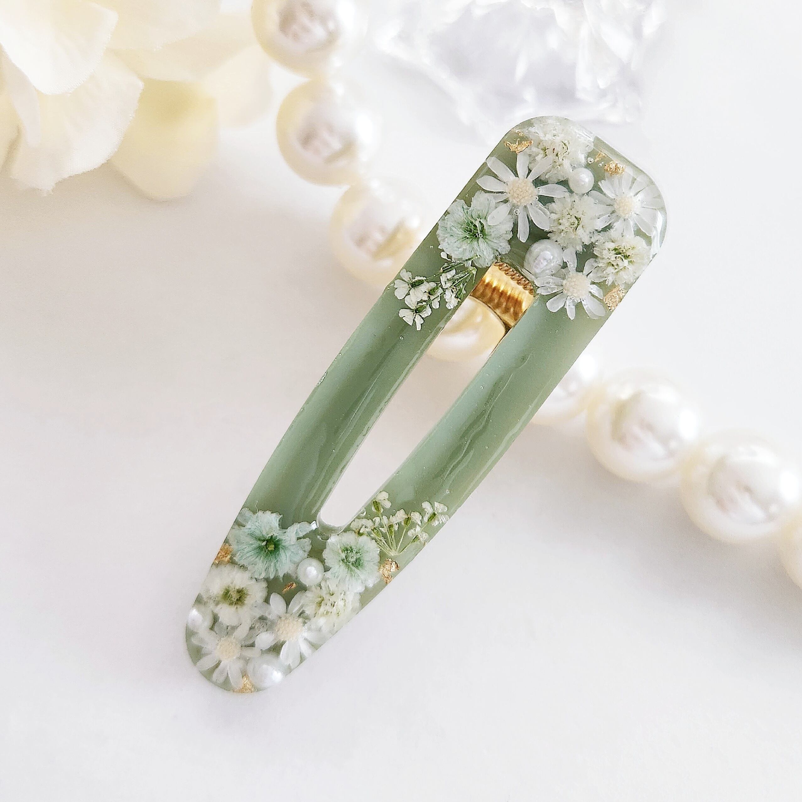 こっくり秋色のドライフラワーヘアクリップ୨୧【グリーン】