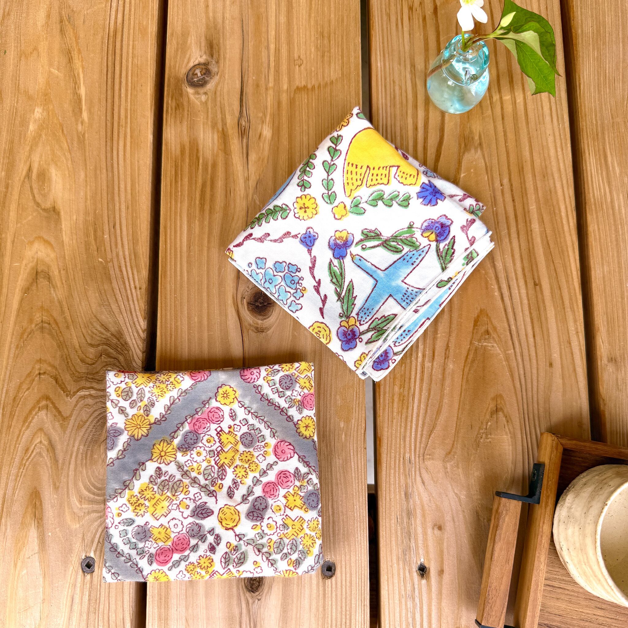 オーガニックコットンサテンのハンカチ｜BIRD | miyaco nishio