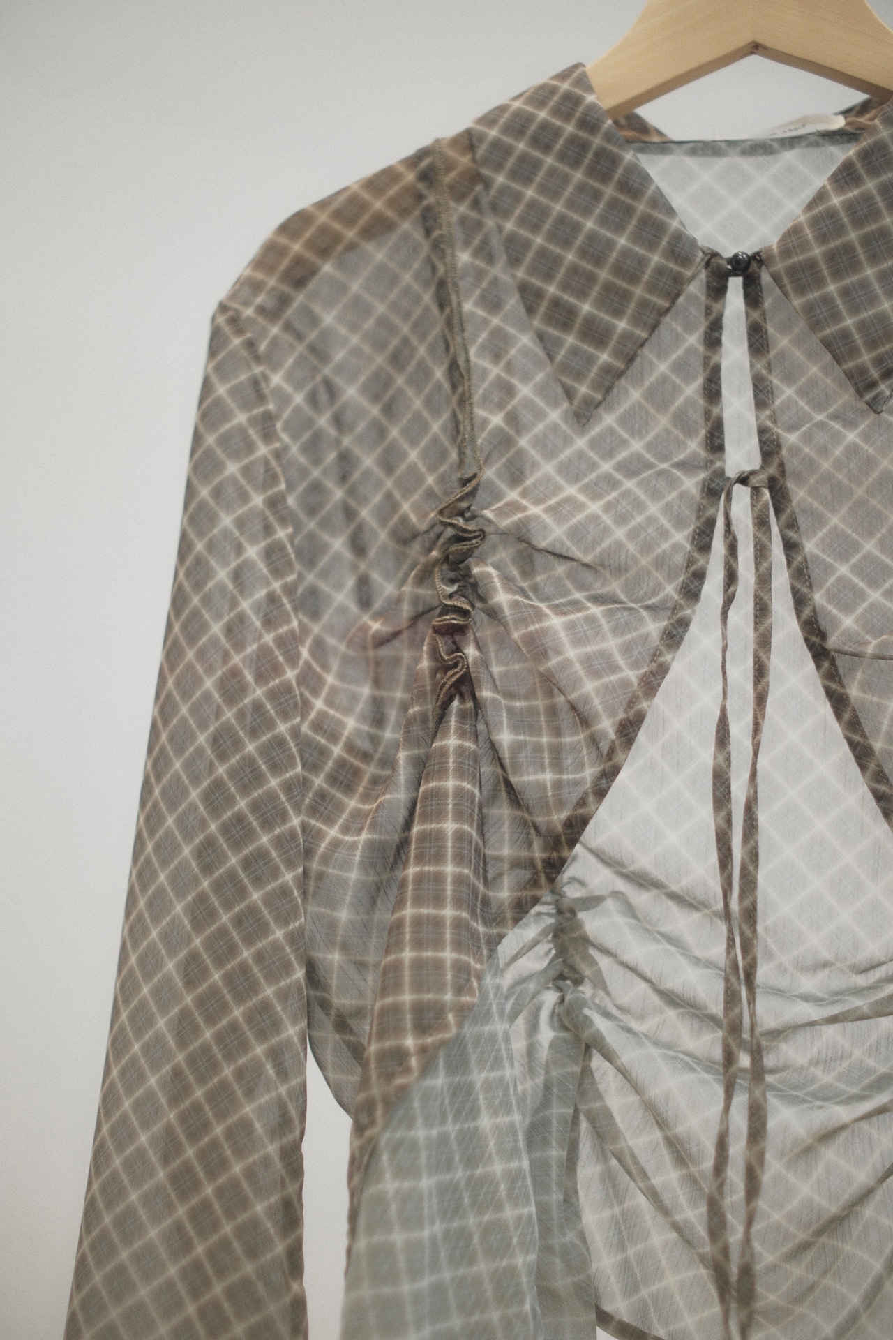 Sheer Collared Blouse / VINTAGE YELLOW - 2