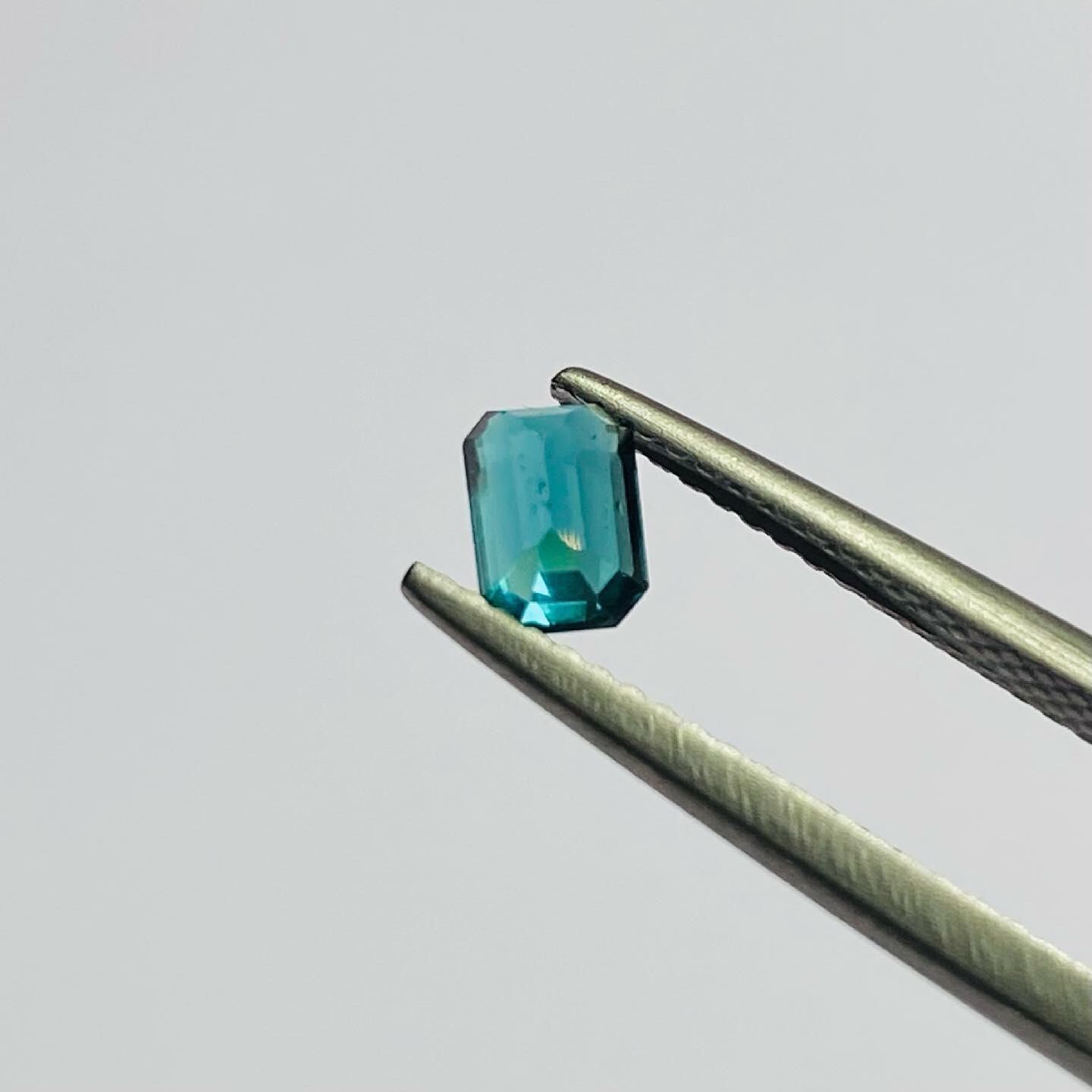 ちびっこイケメンインディゴトルマリン