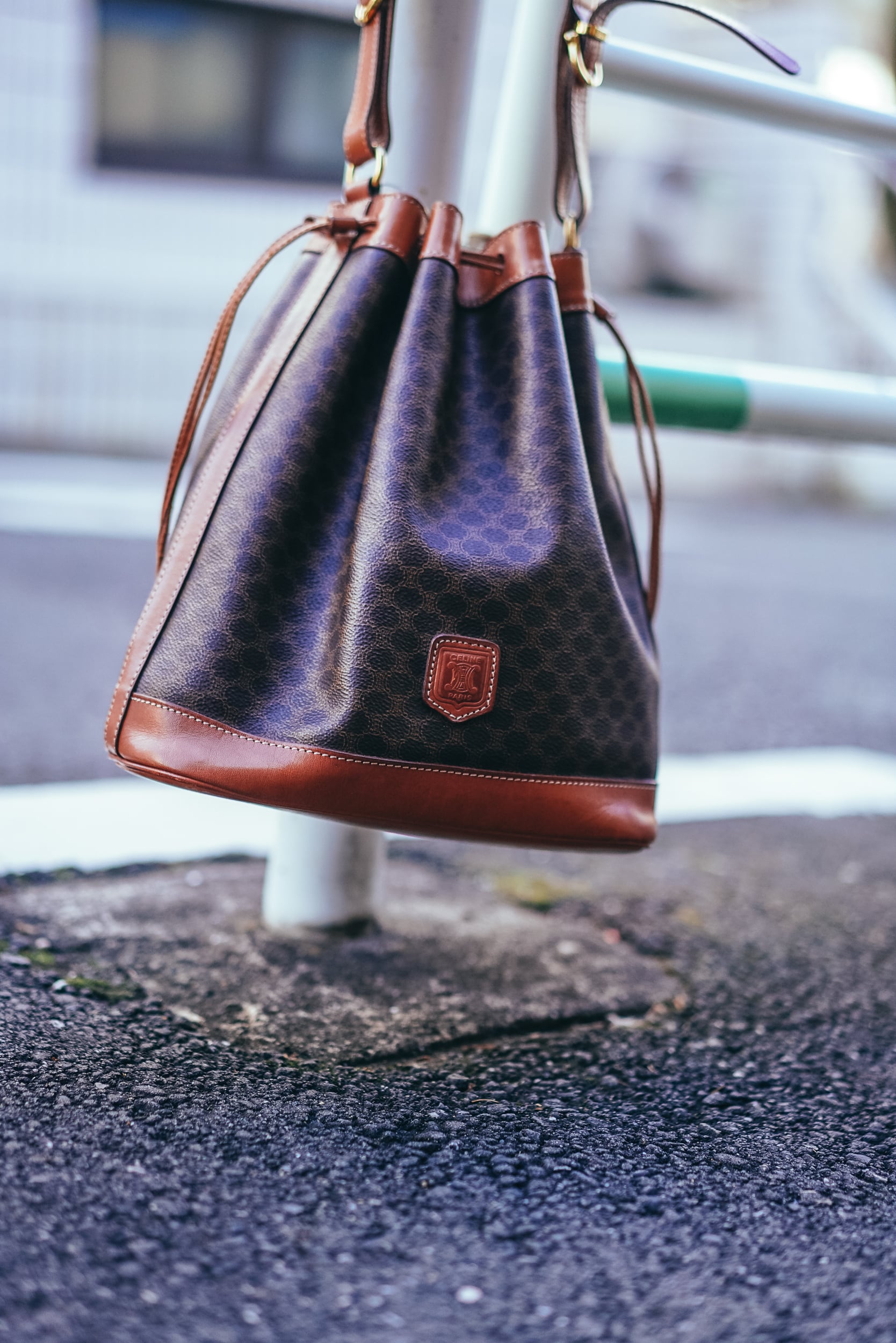 CELINE セリーヌ マカダム トリオンフ ショルダーバッグ 巾着 バケツ型  