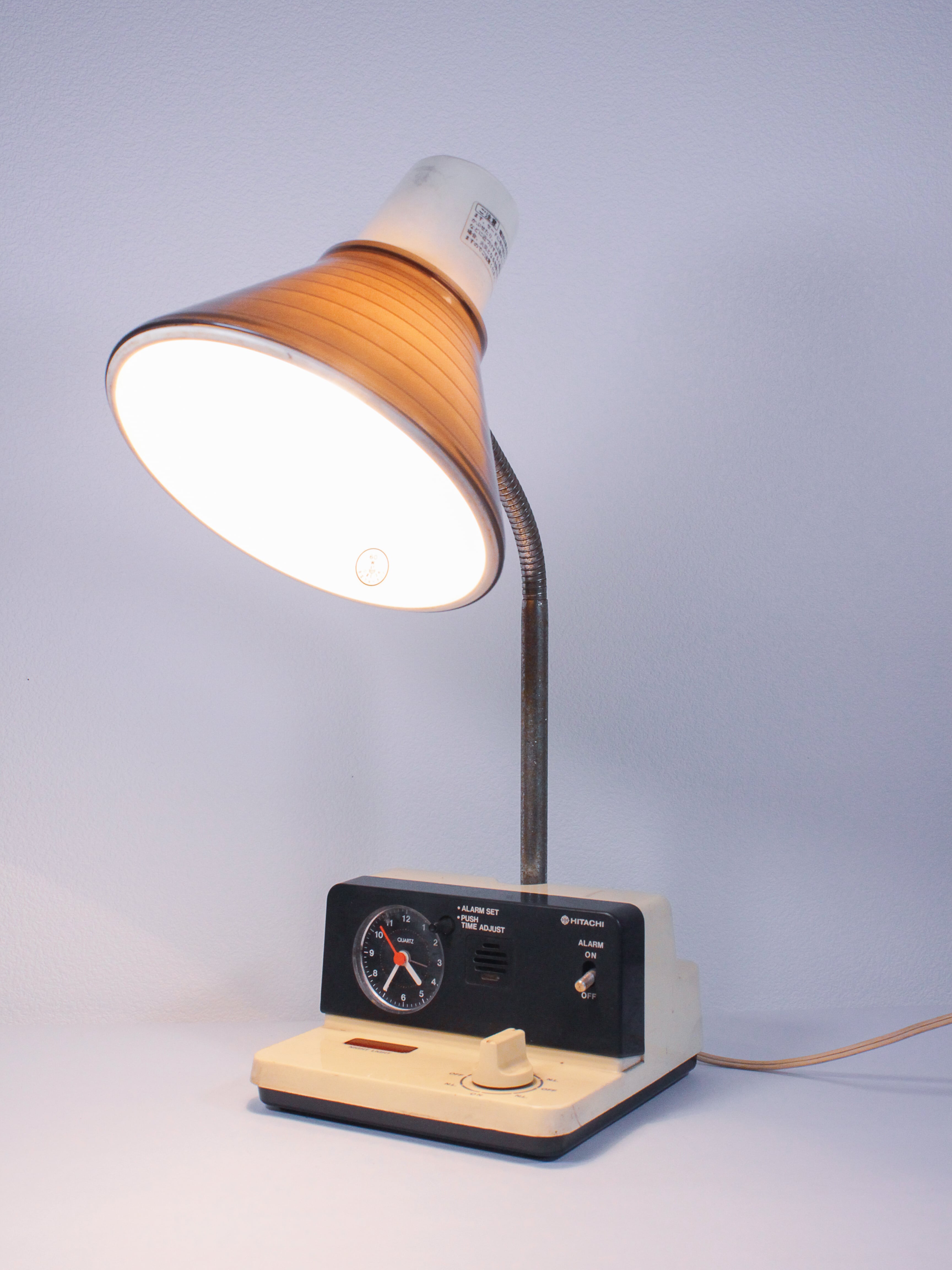 Vintage watch & lamp