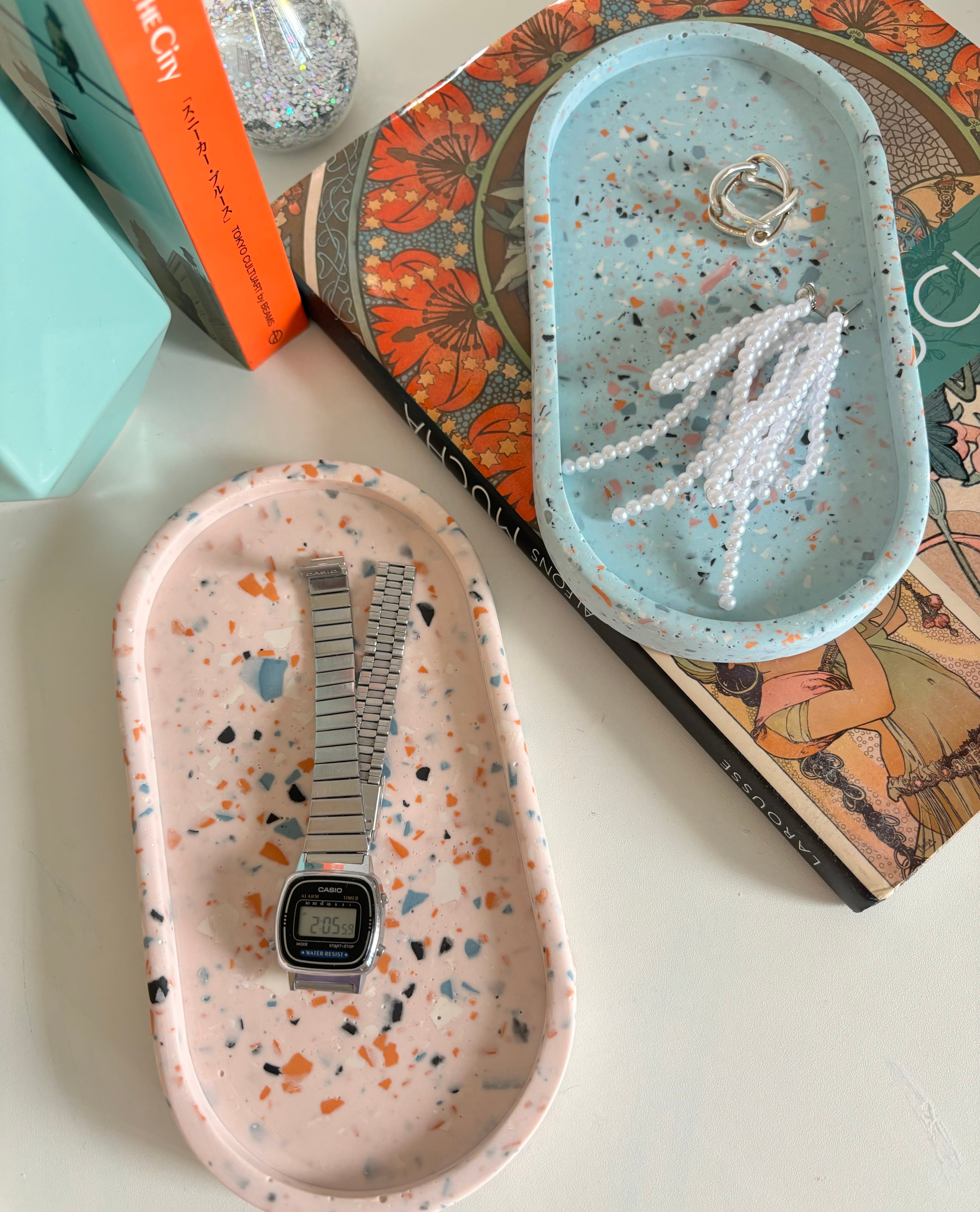 terrazzo oval tray〈pink〉／ テラゾーマルチトレイアクセサリー