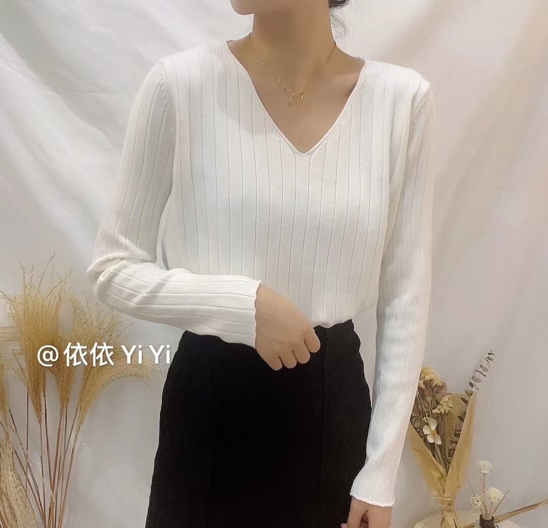 Vネックリブニット　AJ111-552