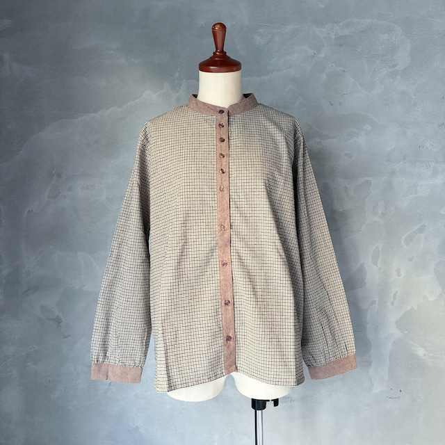 チェッククルーネックブラウス