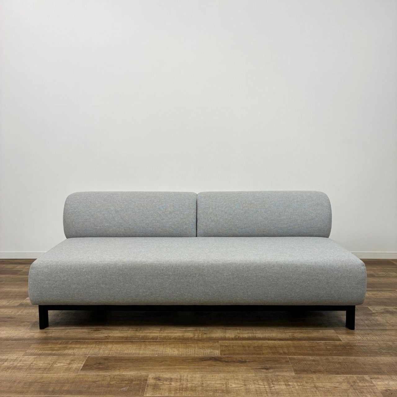【美品・2025年製】KARIMOKU NEW STANDARD Elephant Sofa 3-Seater Bench カリモク ニュー スタンダード エレファントソファ 3シーター ベンチ U3423XM747 シカモア ブラック 3人掛けソファ【中古】【350サイズ】