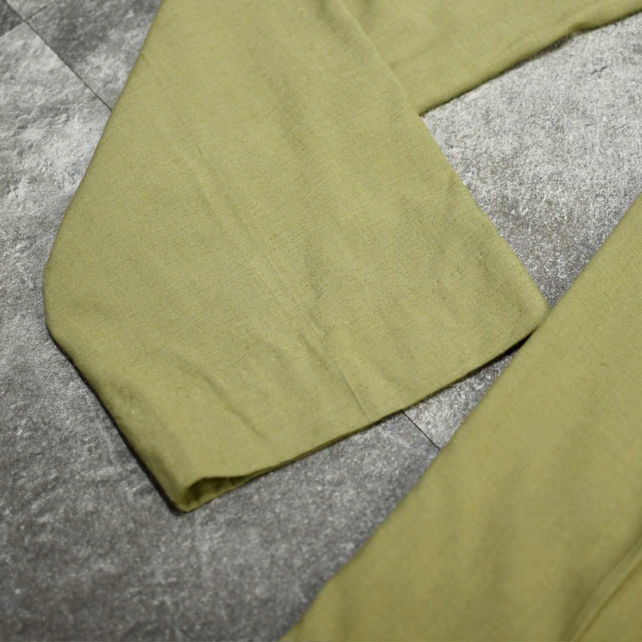 rayon blend 3tuck slacks khaki