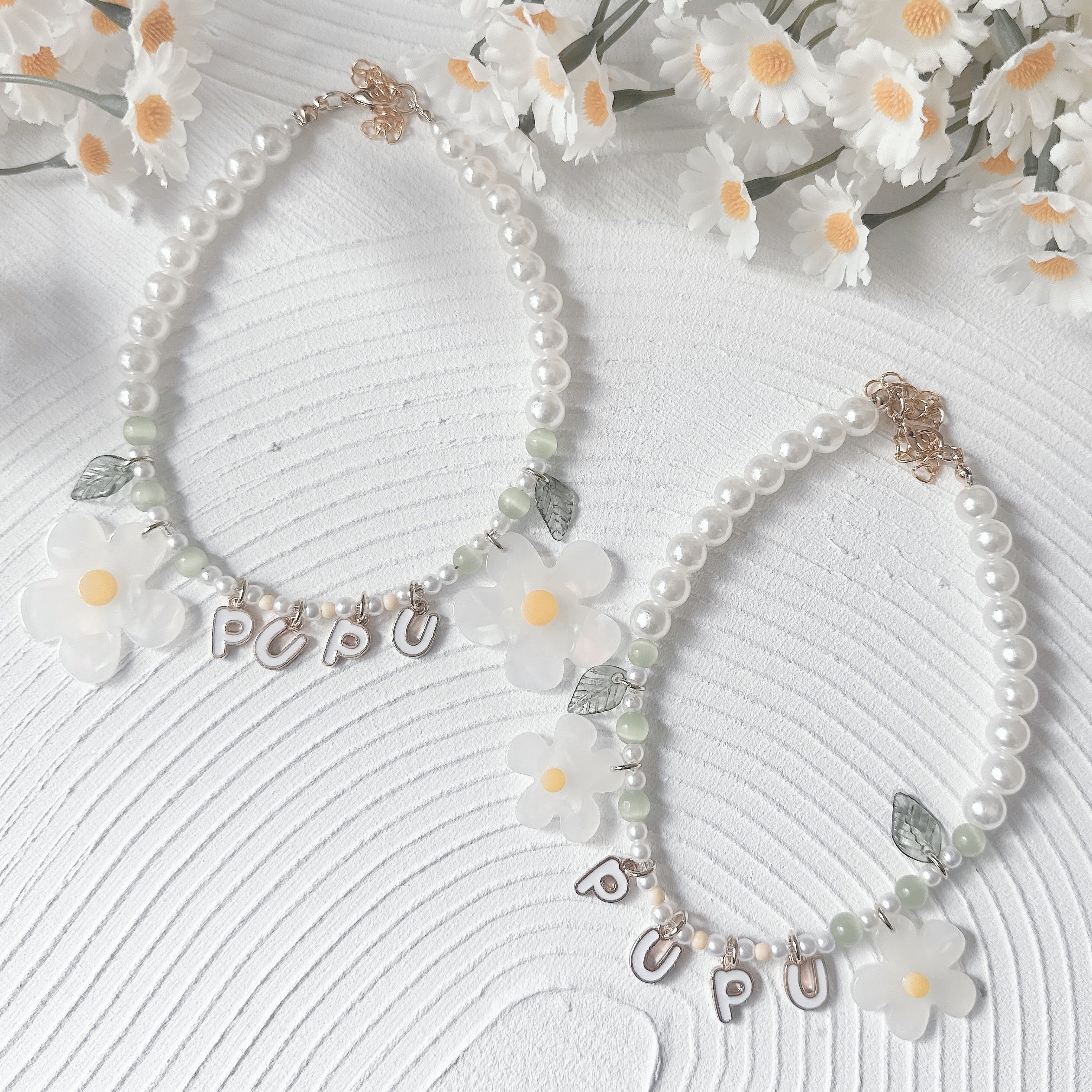 お花と葉っぱの名前ネックレス（お花の大きさ２種）