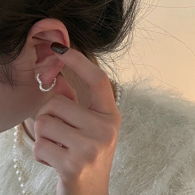925sliver heart hoop pierce/シルバー925  不規則ハートフープピアス　韓国アクセ　y2kアクセサリー　おしゃれ　LL24090401