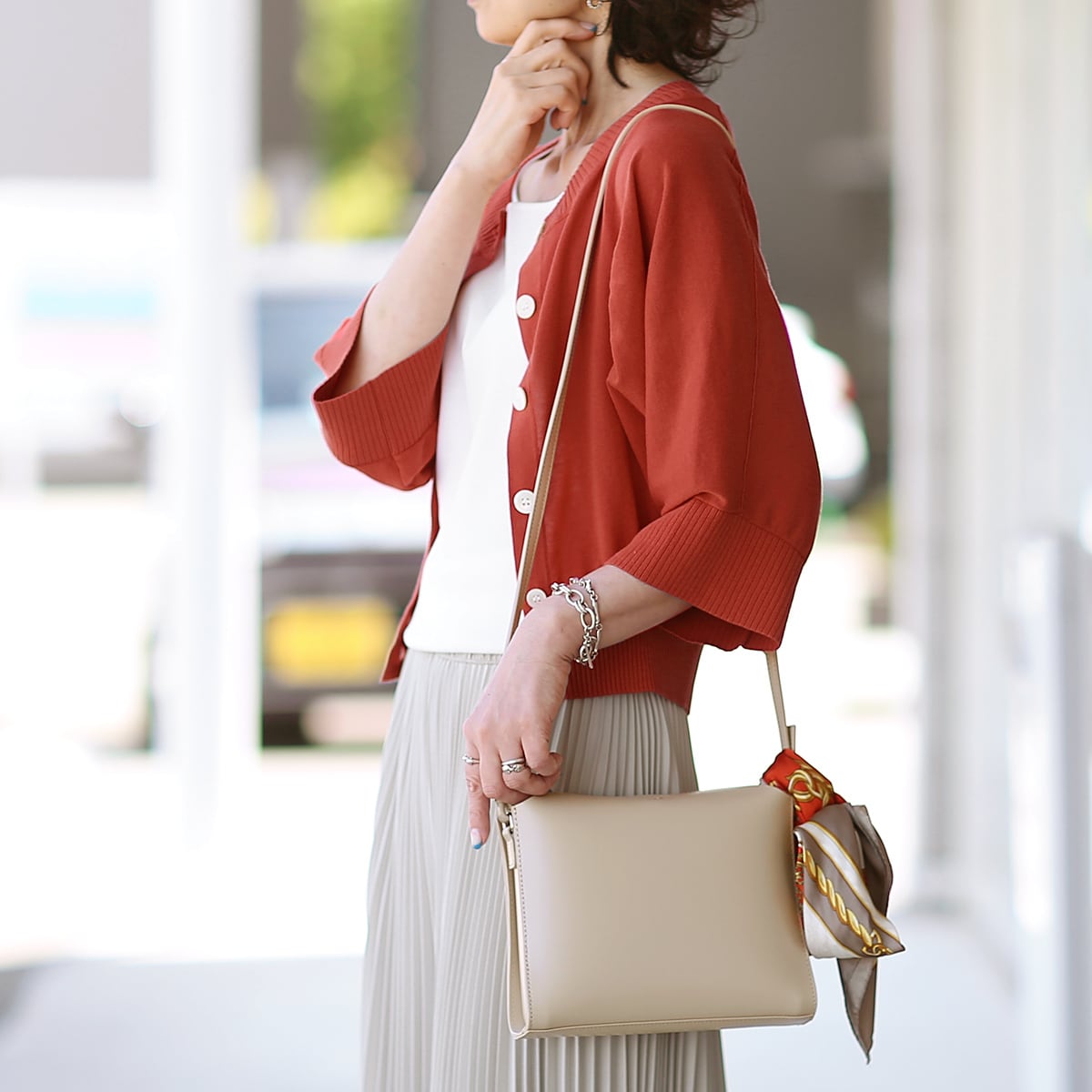 【営業日15:00迄のご注文は当日発送可能】YAHKI (ヤーキ) スプリットレザー レクタングル ショルダーバッグ