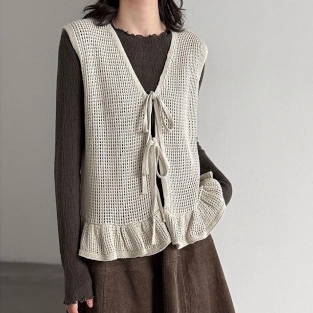 front ribbon ruffled-hem vest