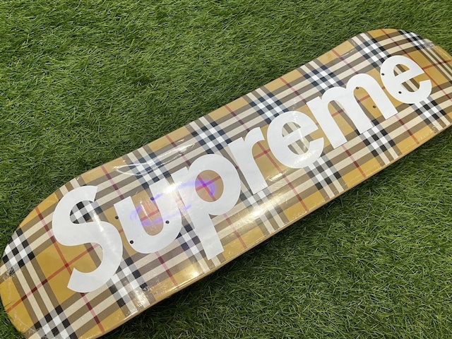 Supreme × BURBERRY SKATEBOARD DECK BEIGE 40879