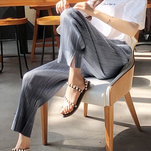 【送料無料】 フレアパンツ 3色 ゆったり 夏 無地 ウェストゴム 七分丈 九分丈 ハイウェスト カジュアル系 プチプリアス シンプルデザイン 大人可愛い きれいめ こなれ感 フェミニン 薄手生地 夏 体系カバー 30代 40代 レディースファッション 可愛い お出かけ 女子会 デイリーユース お茶会 お呼ばれ