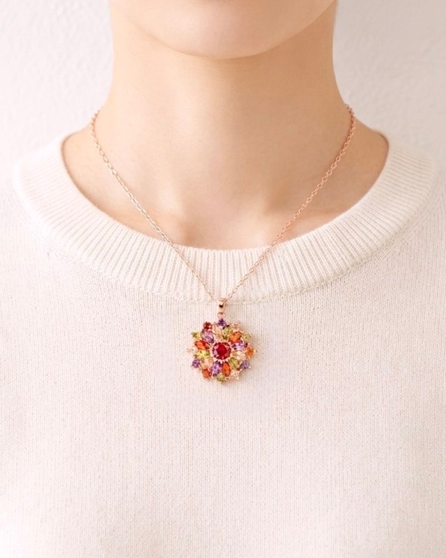 《新しい一歩を踏み出す / お守り》七色の花火｜ネックレス CZダイヤ 18k仕上げ［A933］