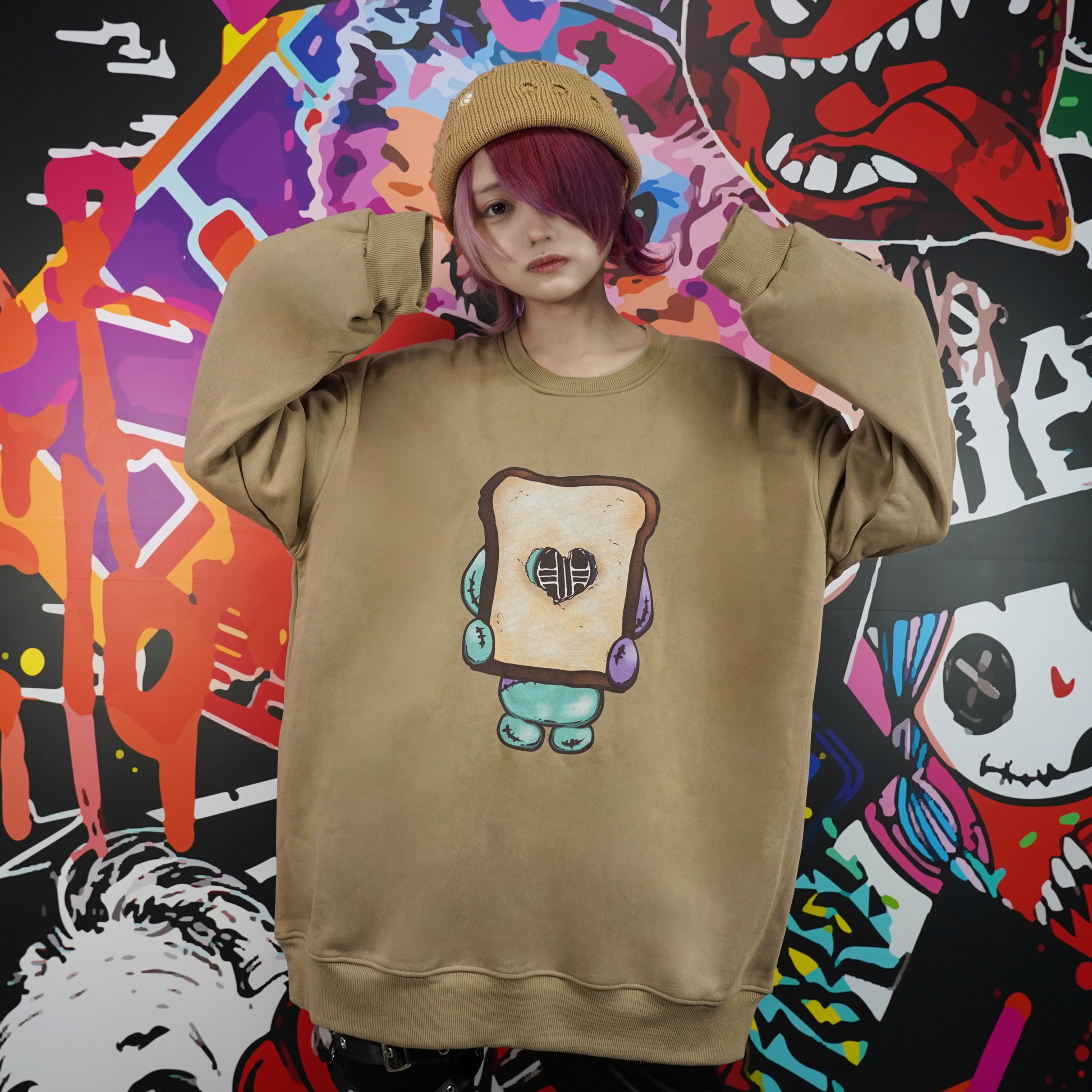 防寒仕様PEEKING ONEくんスウェットトップス【TOAST】 | NIER CLOTHING