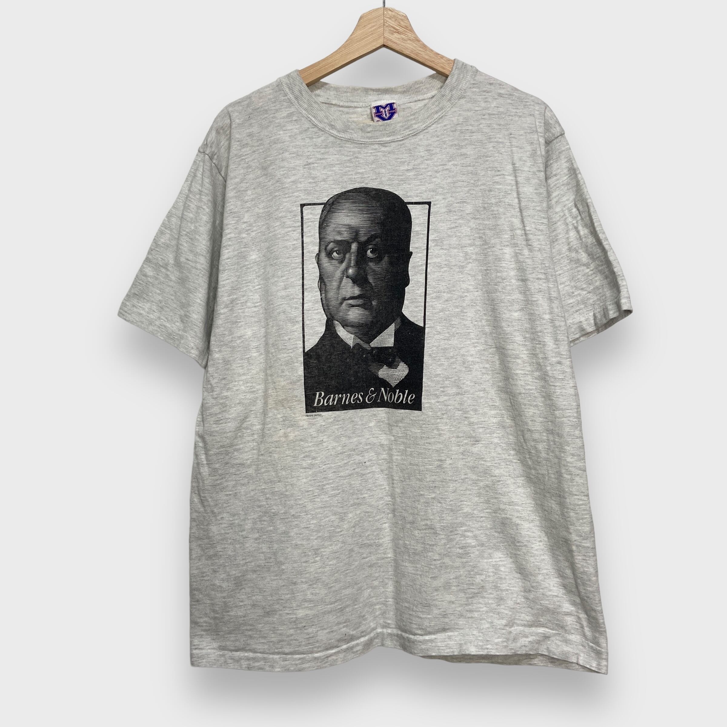 90s USA製　Agatha Christie　作家　Tシャツ L　偉人 90s USA製 バーンズアンドノーブル ヘンリージェイムズ 偉人Tシャツ