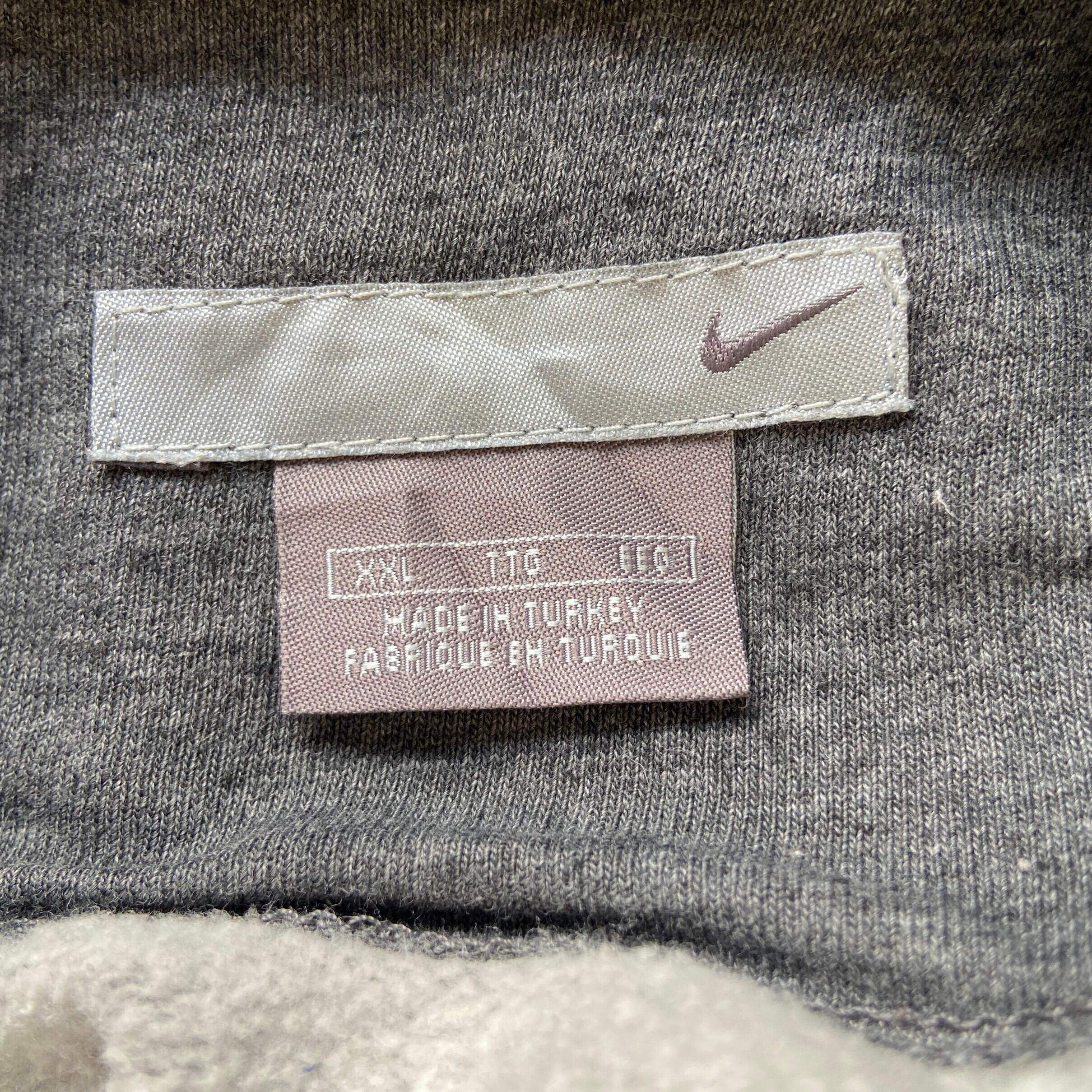 ビッグサイズ NIKE ナイキ スモールスウォッシュ ワンポイントロゴ刺繍
