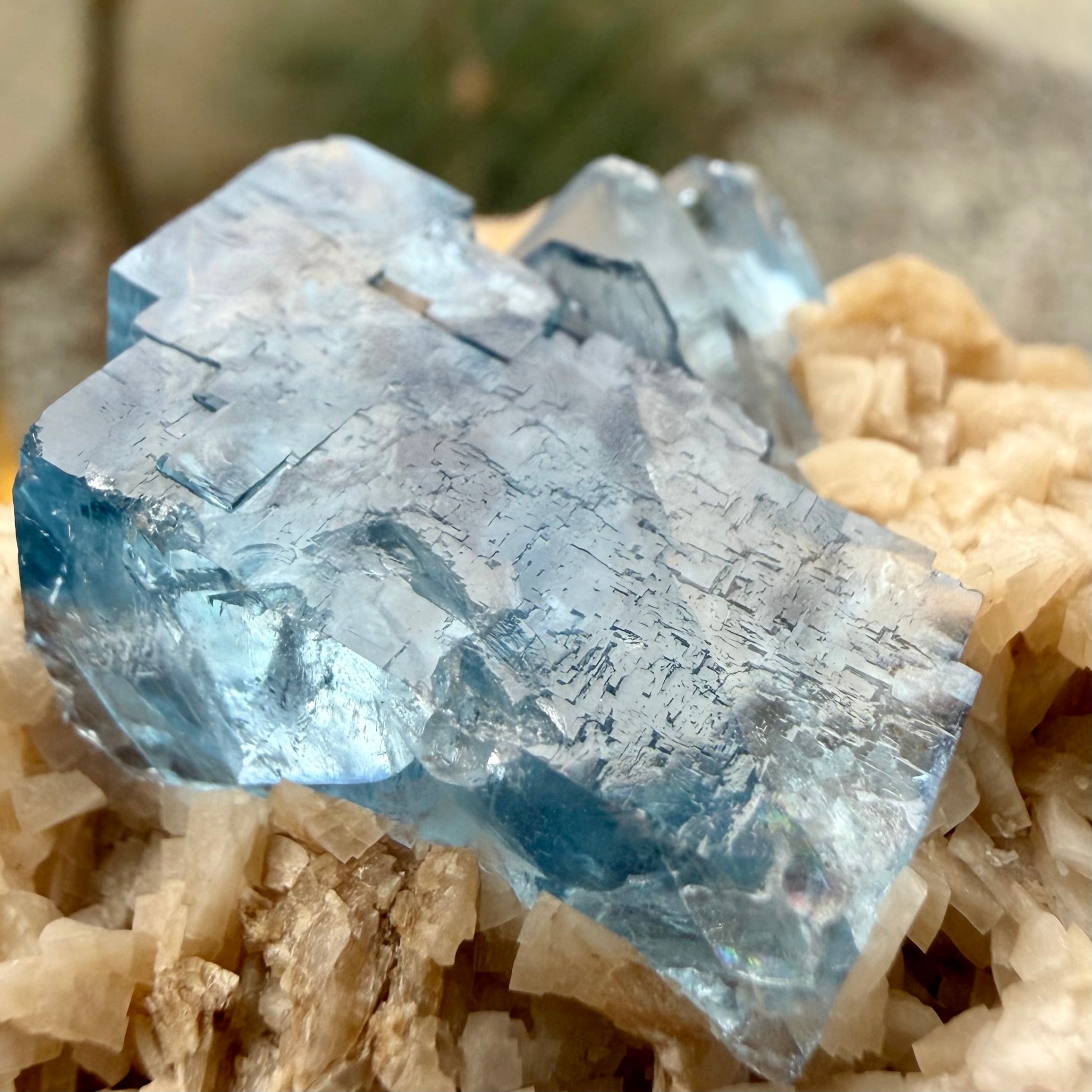 フローライト / ドロマイト【Fluorite on Dolomite】イングランド産