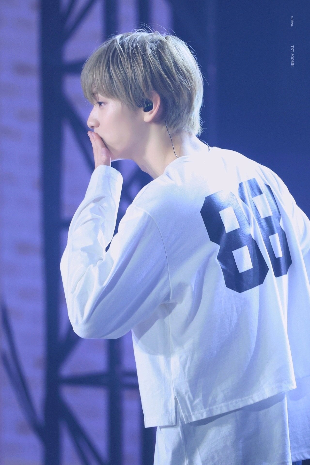 ☆TXT スビン 着用！！【TRUNK PROJECT】88 Layered long sleeves T