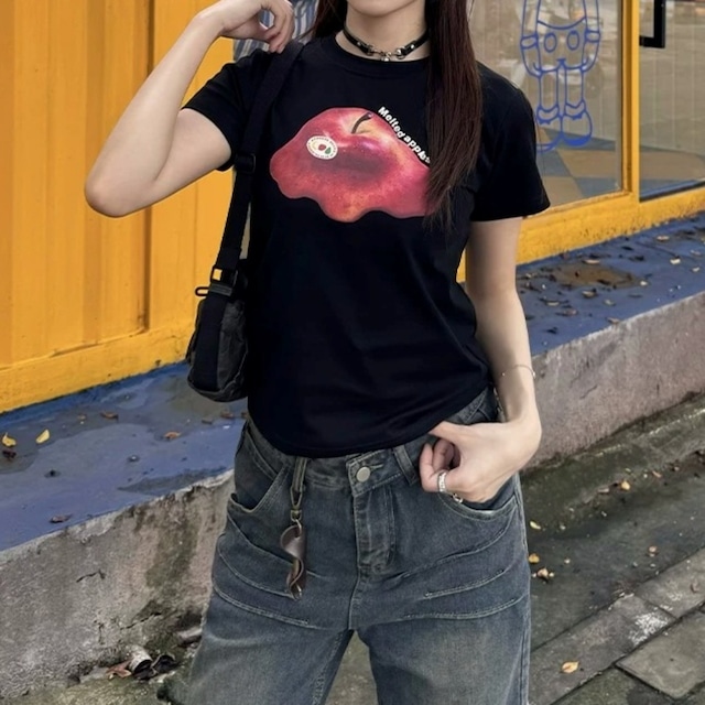 メルティングアップルグラフィックショートTシャツ 2col R02453