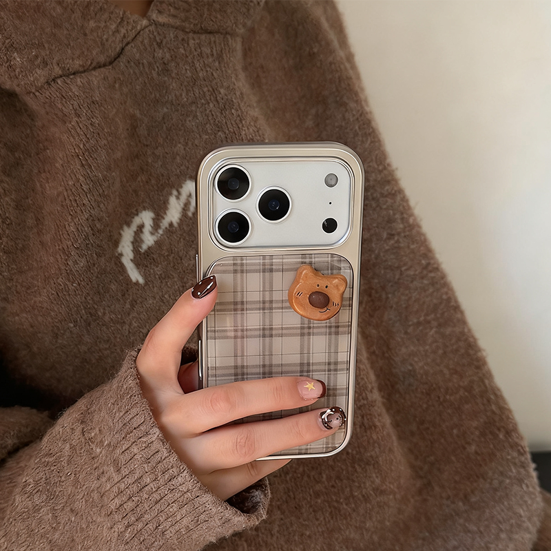 KPPパステルグレーの立体くまiPhoneケース