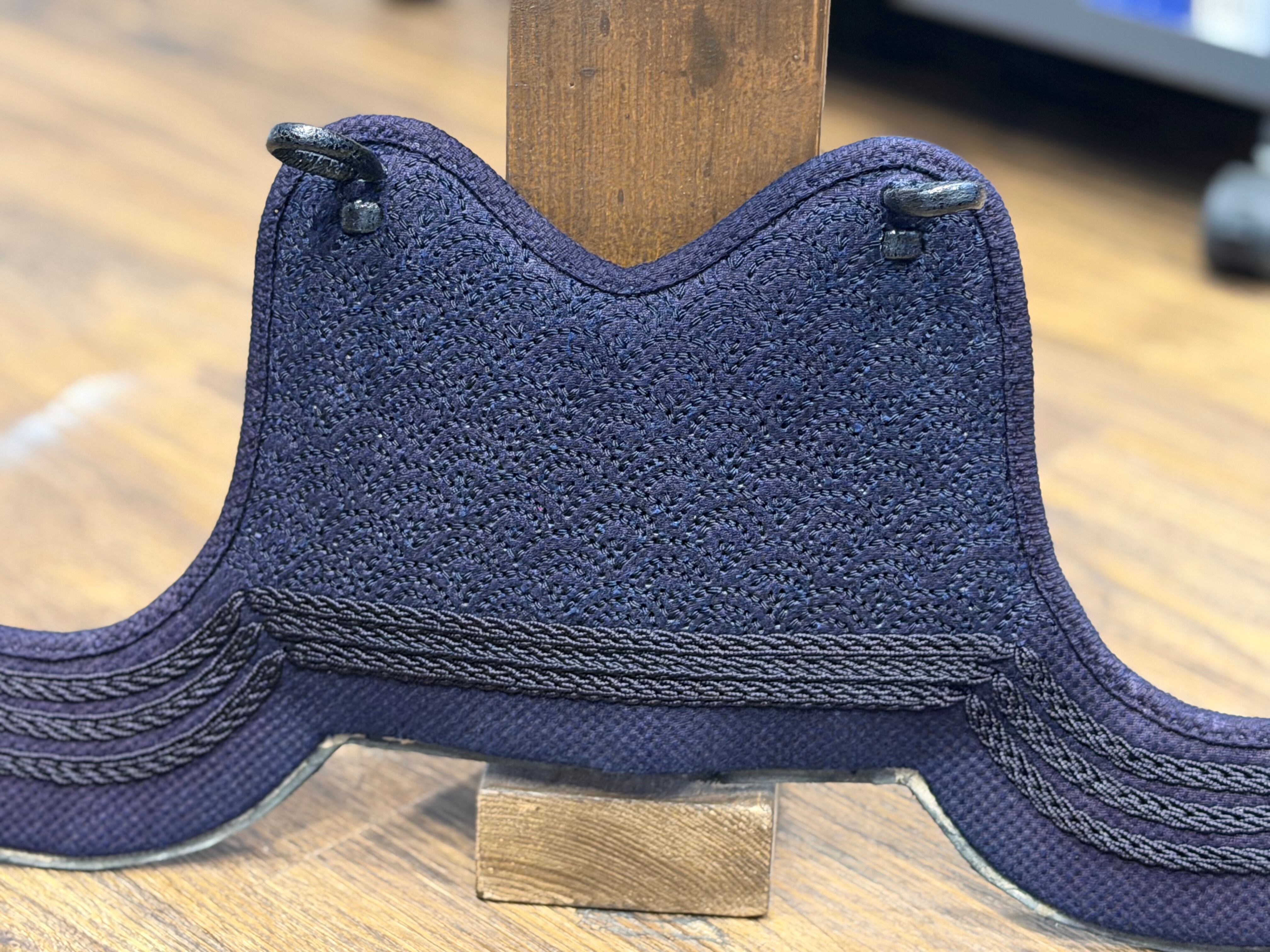 【ここだけ20%クーポン‼️】【✨在庫品✨【 胴の色を選べるセレクト胴市‼️Lサイズ胸 身長165〜175cm】【1名様限定】松勘製『総波千鳥飾り織刺』 ※胸のみ販売可能